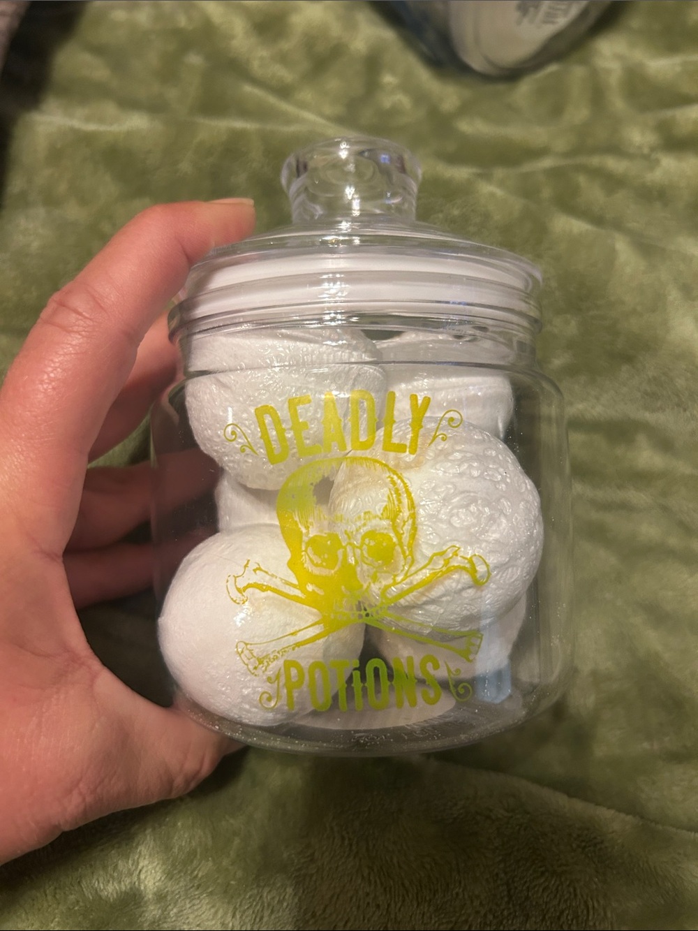 White Bath Bombs Jar - six Magnesium